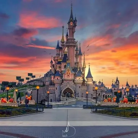 Disney & Paris Apartmán *
